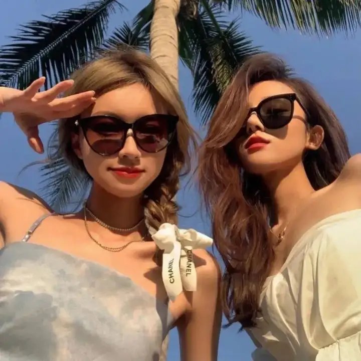 天桥上的魔术师